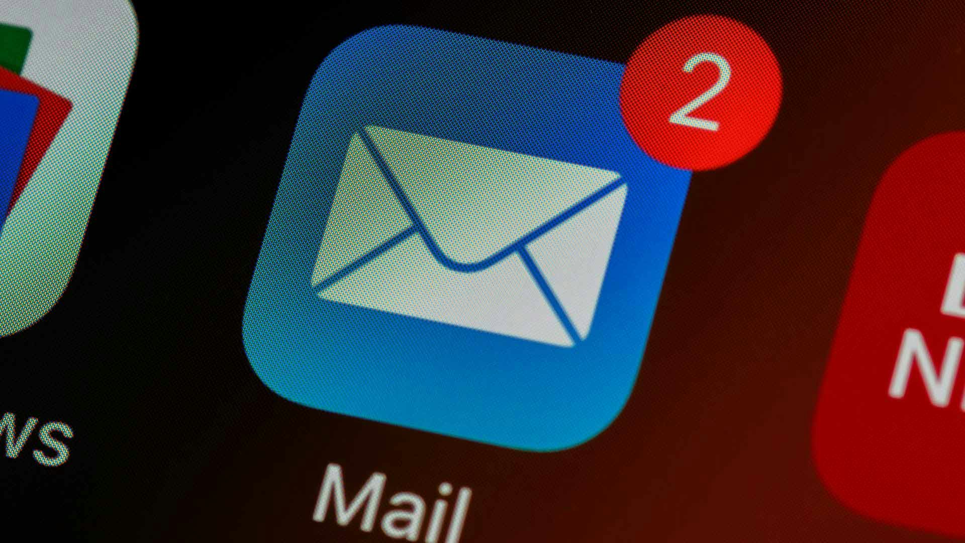 iphone mail